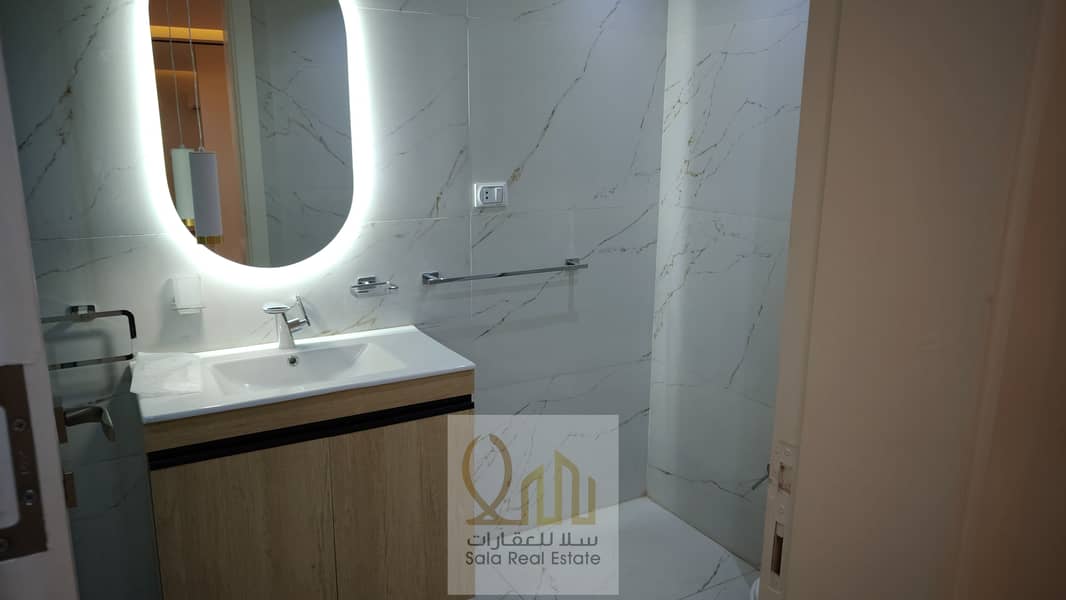 17 IMG20251118170436. jpg