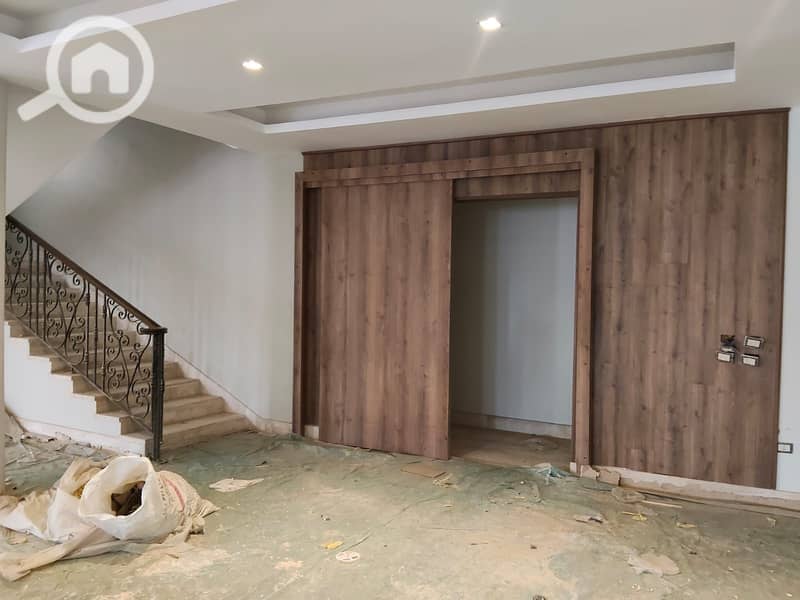 31 WhatsApp Image 2025-11-18 at 8.55. 38 PM (2). jpeg