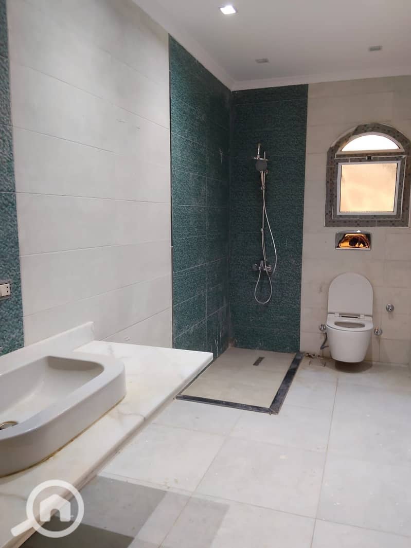 35 WhatsApp Image 2025-11-18 at 8.55. 39 PM (4). jpeg