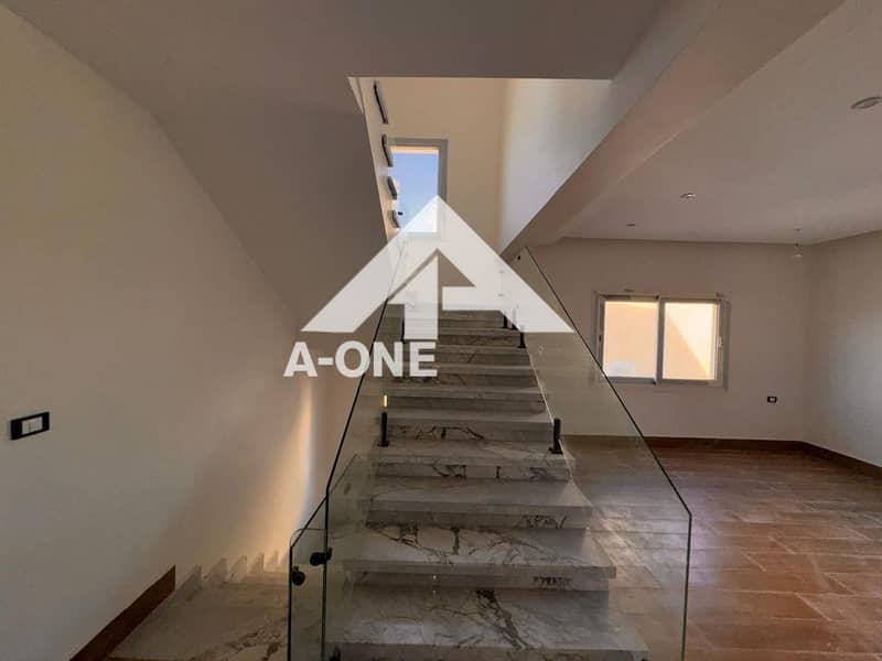 3 2ad187ed-09be-473e-8cfb-b0f35dc714d1. jpeg