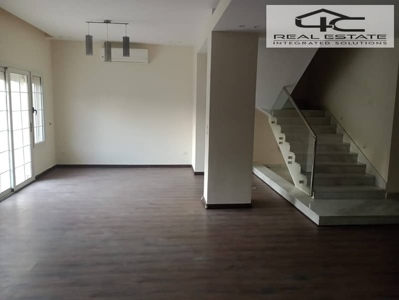 4 WhatsApp Image 2025-11-19 at 20.39. 36 (1). jpeg