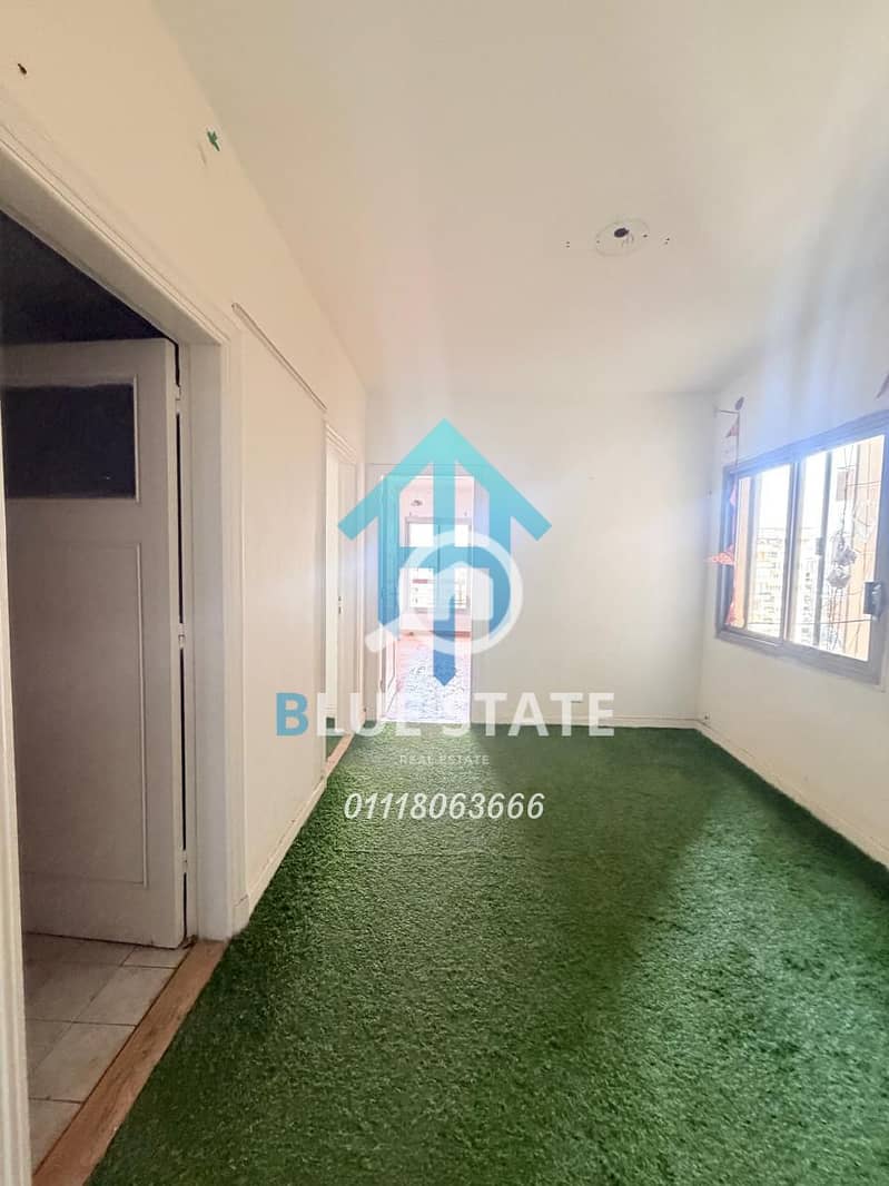 9 01118063666 (72). png