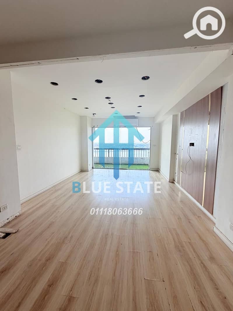 10 01118063666 (71). png