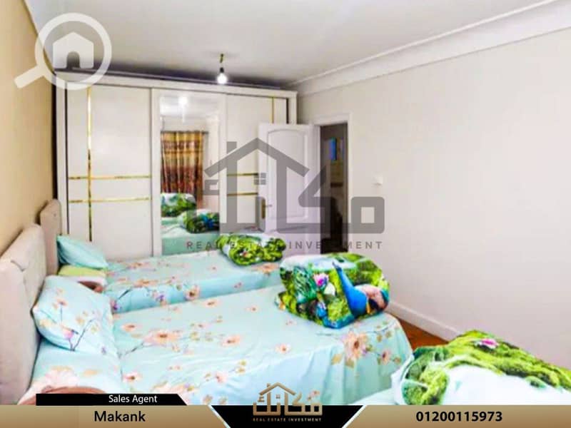 8 0861b5f8-6ab6-4abe-aa49-6d8f3606c6f5. jpg