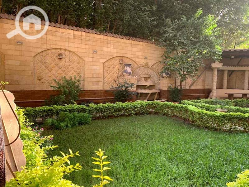 14 0580938e-ccd8-425d-abd2-9a848c3a01fd. jpg