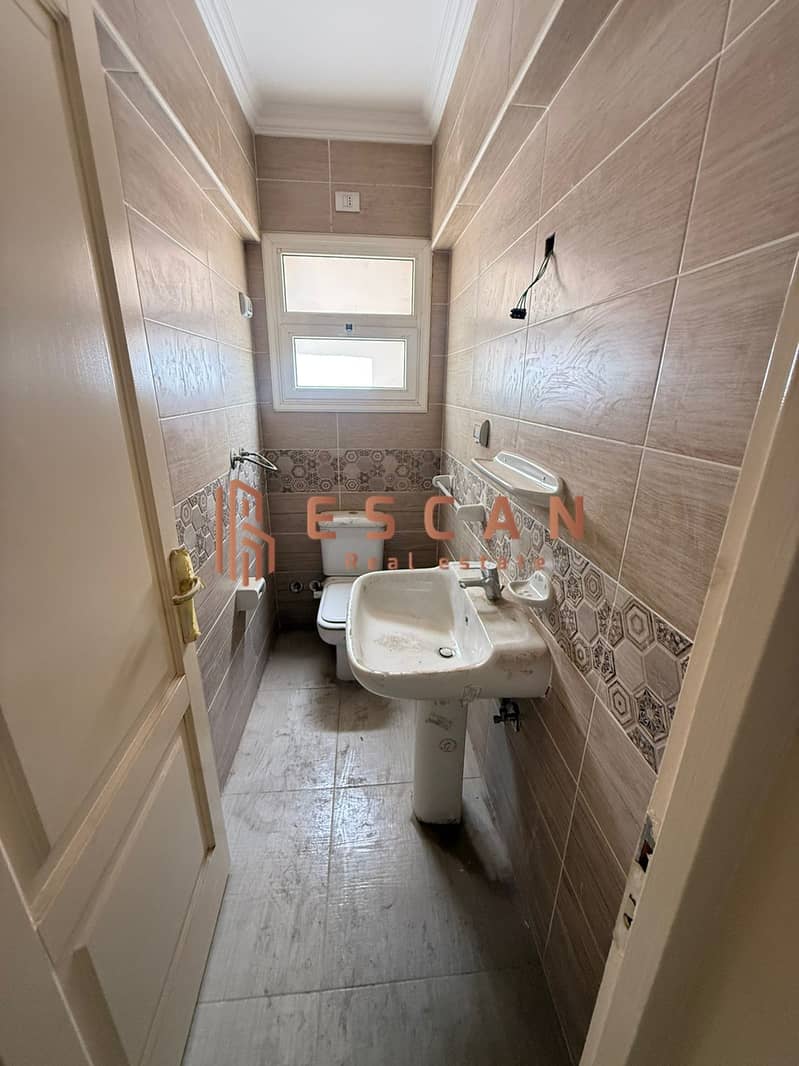 9 IMG-20251119-WA0991. jpg