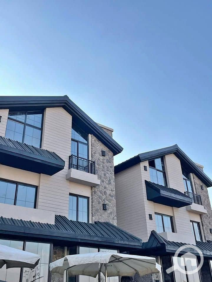 12 565358080_781164011452081_2033926663324531542_n. jpg