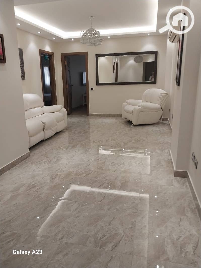 25 3e7dda75-71e0-49ae-bc9f-198e4c8e4451. jpeg