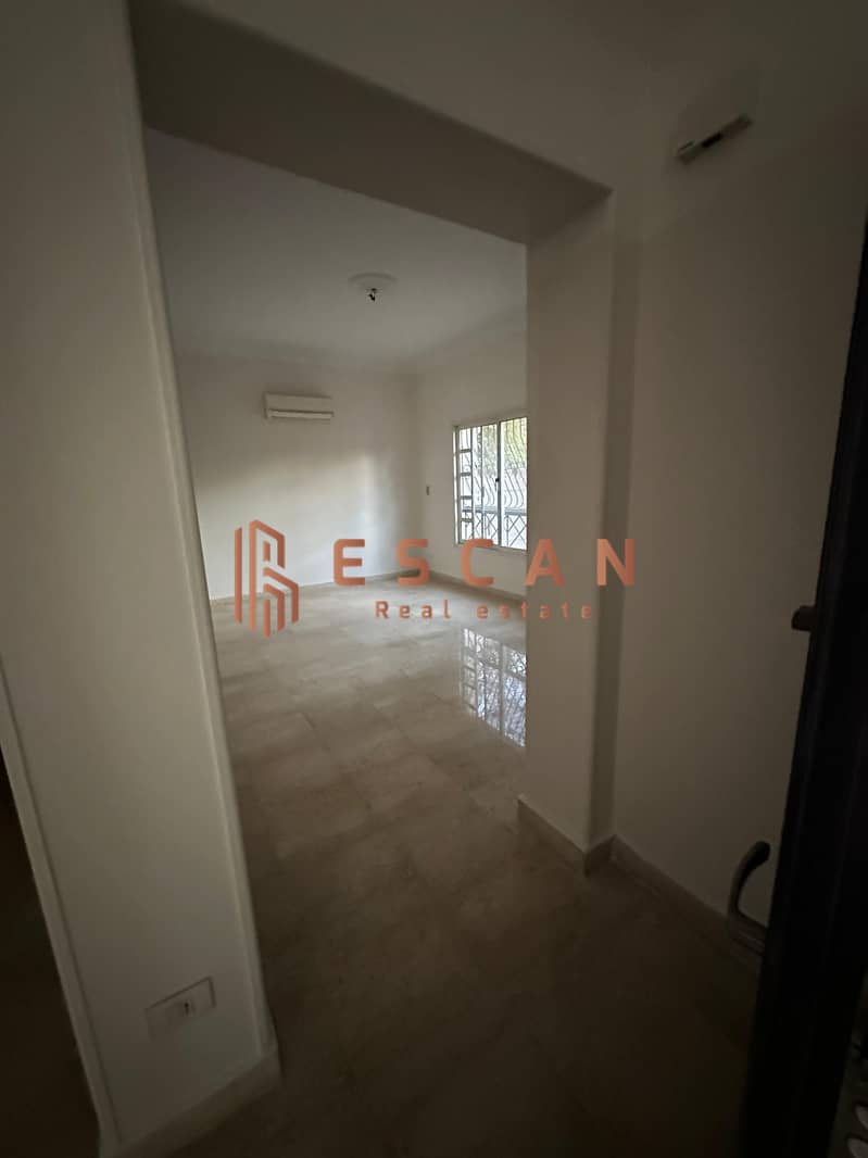 3 U875153 (19). jpeg