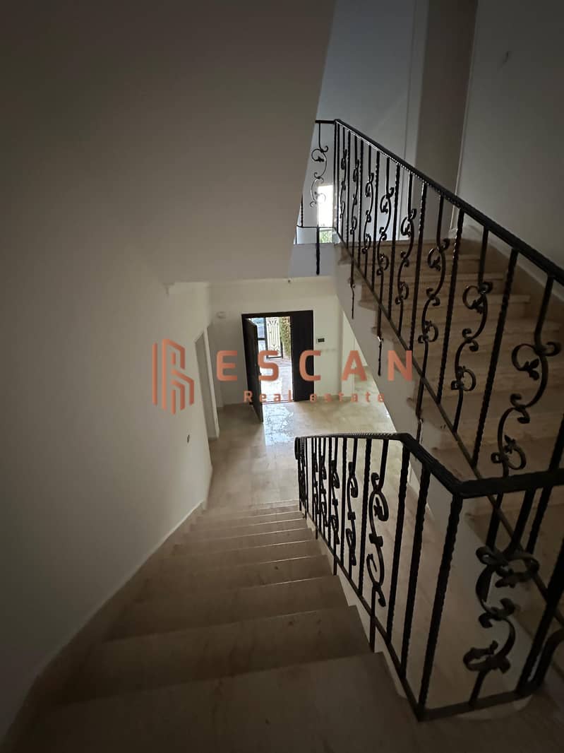 8 U875153 (15). jpeg