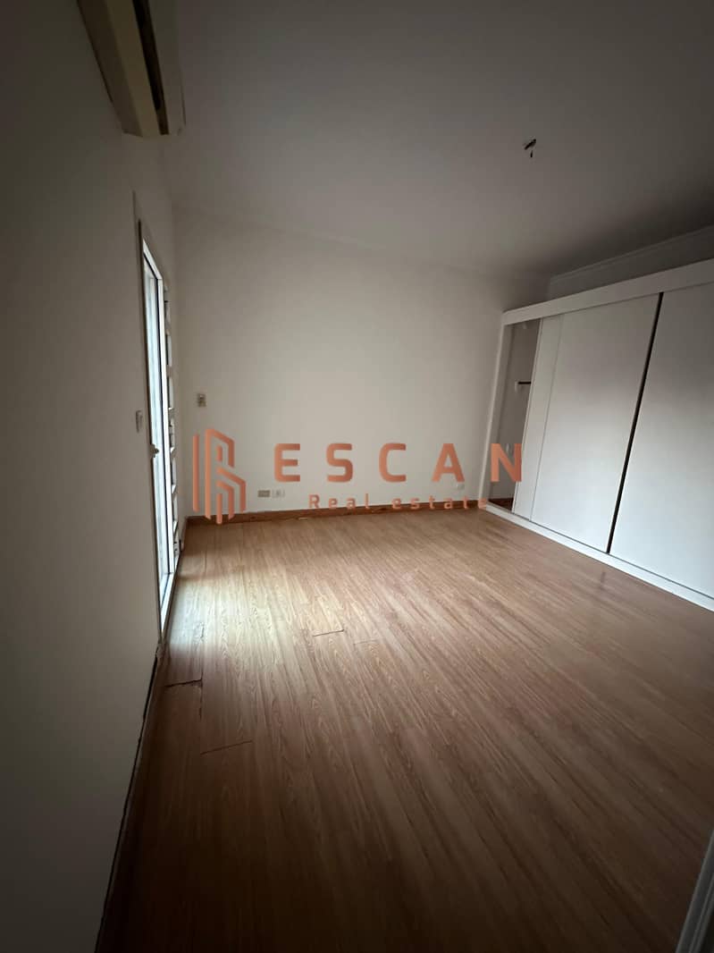 11 U875153 (12). jpeg