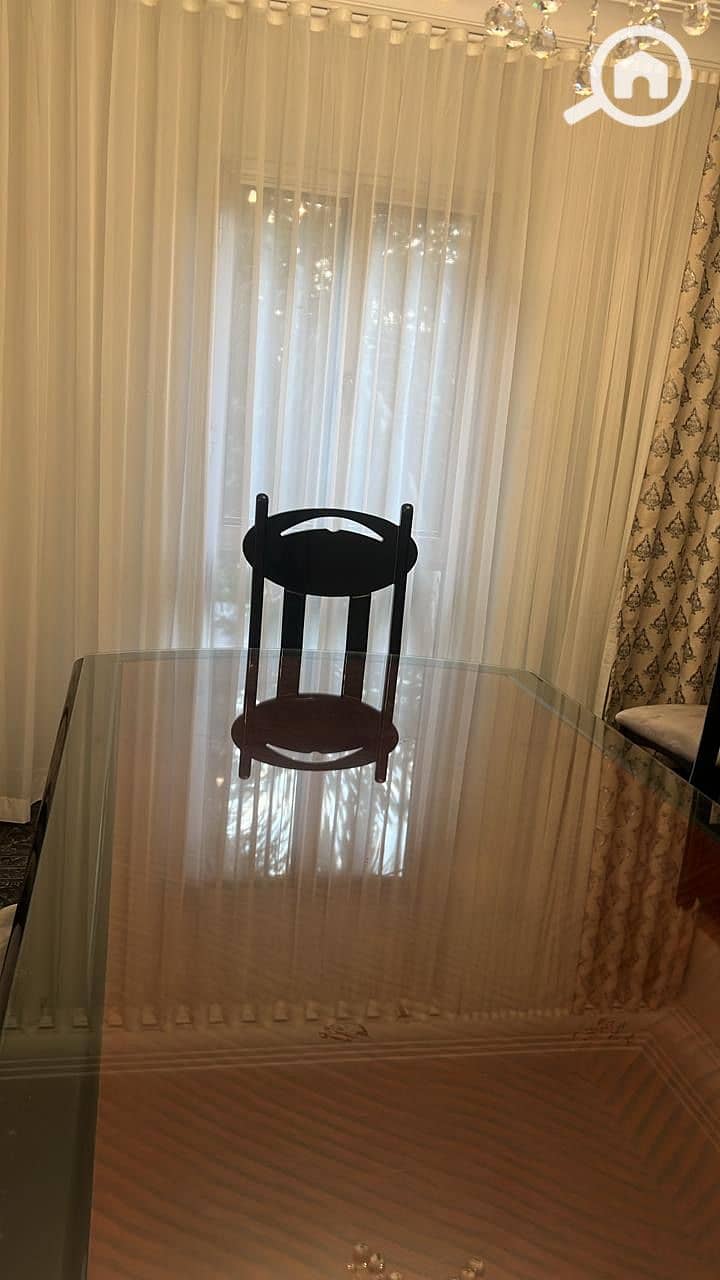 4 ebe3ae86-0f95-43b4-ba98-e02964de72b8. jpeg