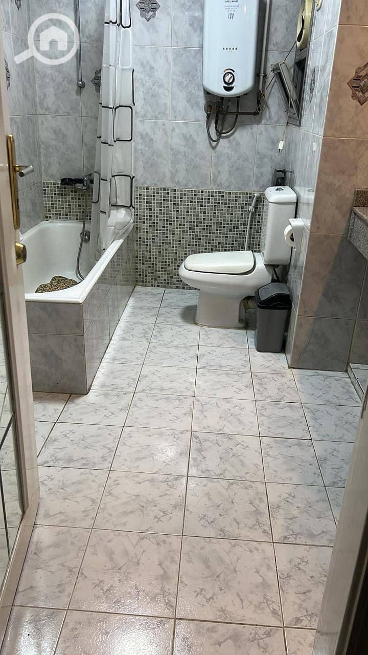 7 1fab8ff0-0ce9-4ca3-a3a0-ac09f9455c3a. jpeg