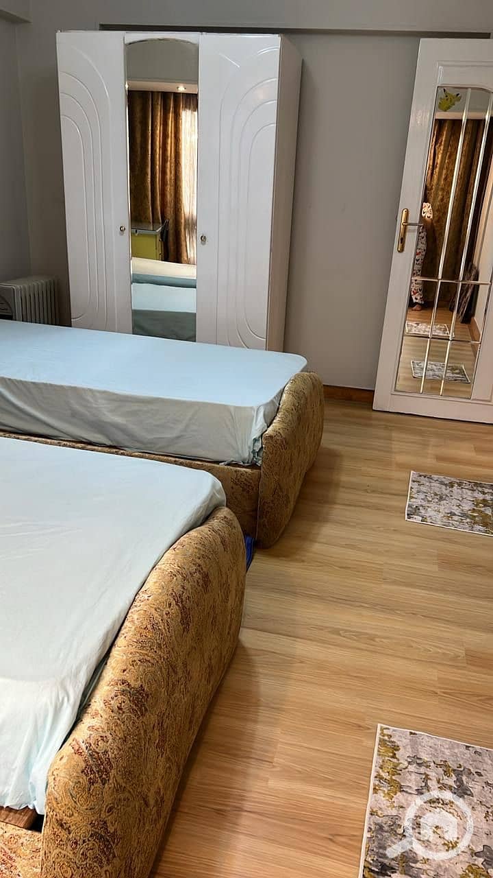 10 01e6ca6f-3105-4545-bcaf-f2110603d15f. jpeg