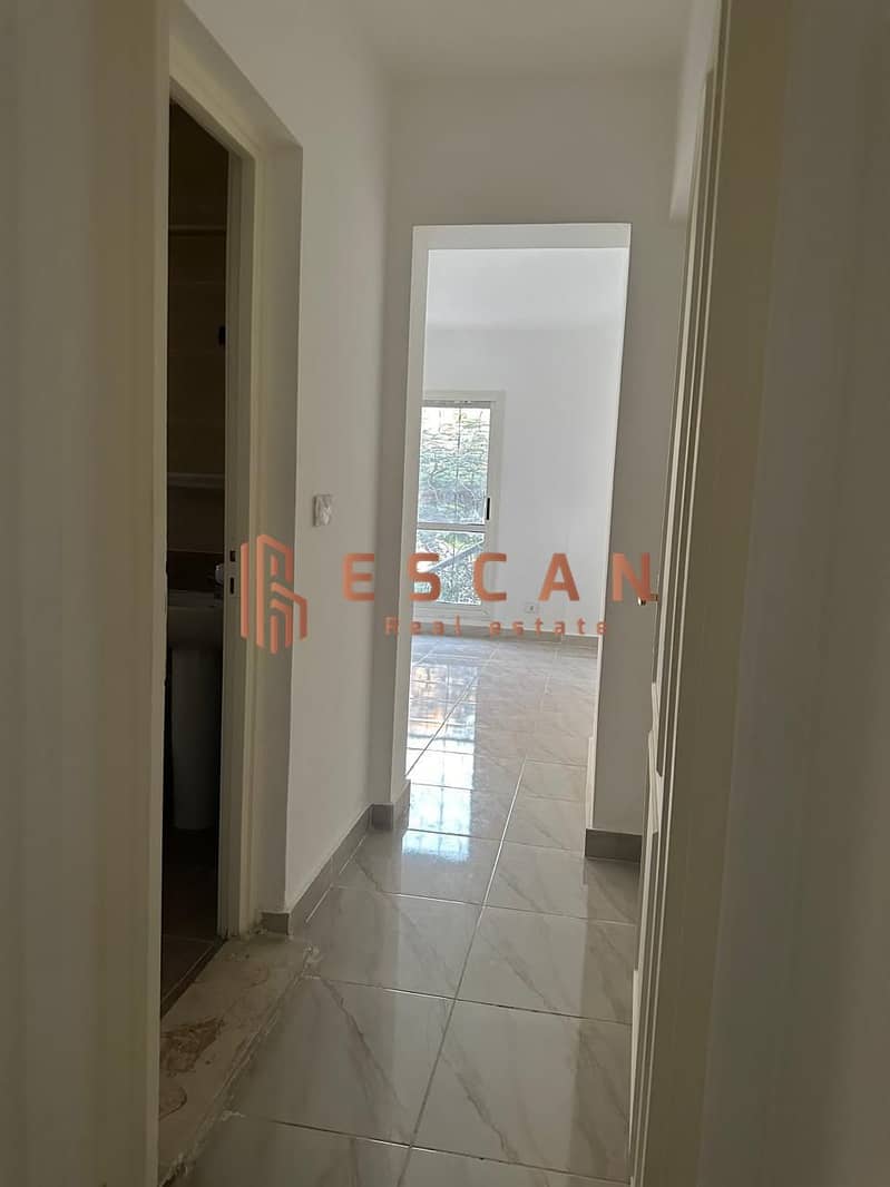 19 U594912 (2). jpeg