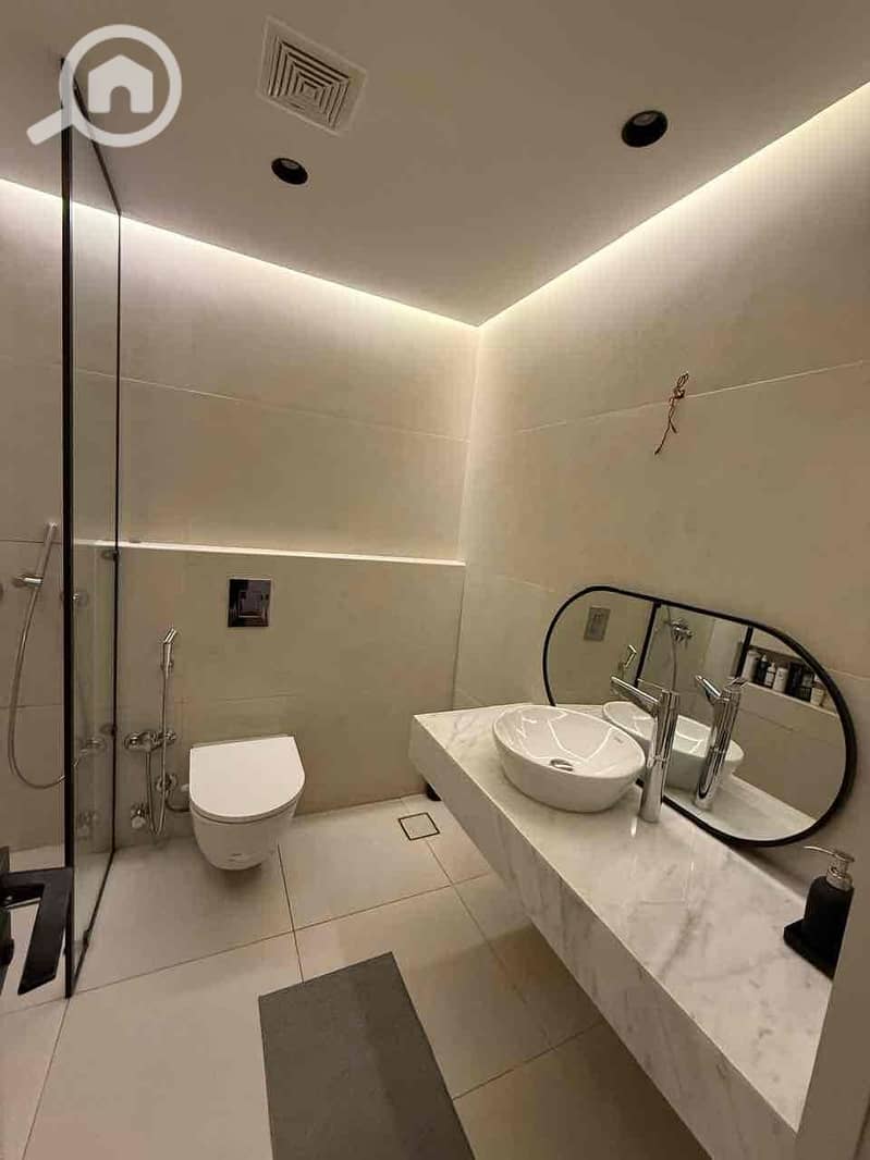 11 200cd063-d33b-4f90-937b-56b5c51e3130. jpg