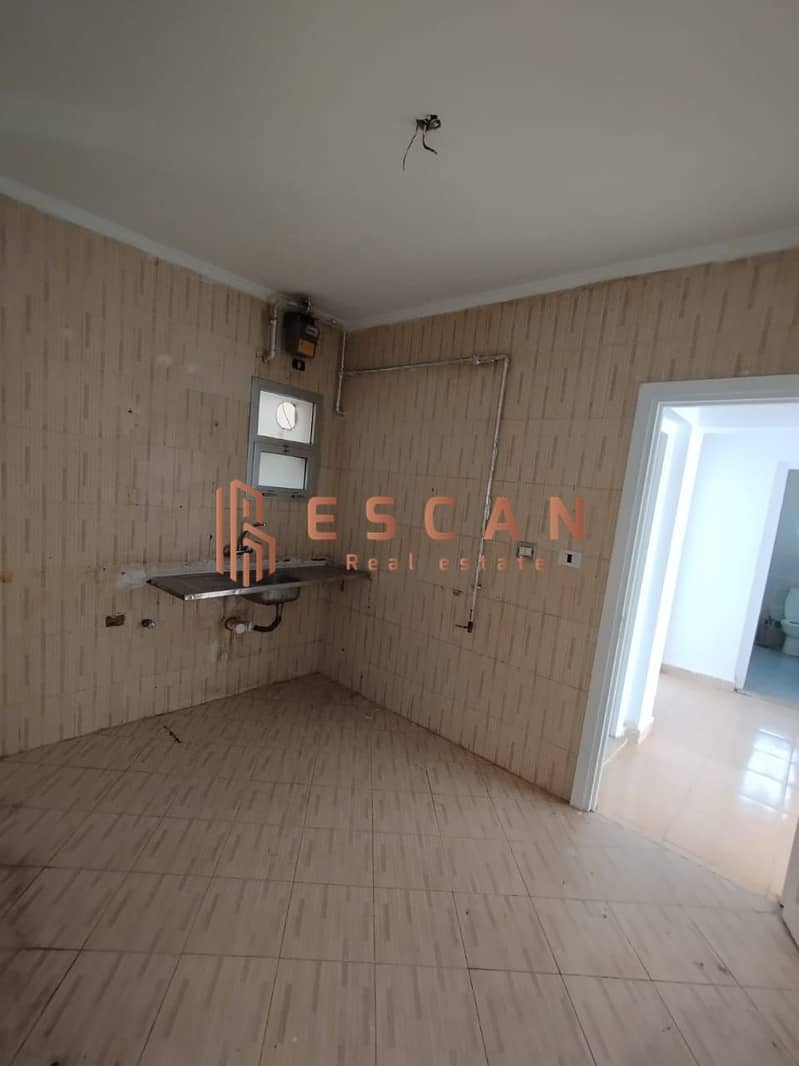 10 U628690 (3). jpeg