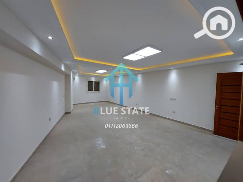 4 01118063666 (84). png