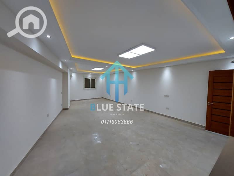 5 01118063666 (82). png