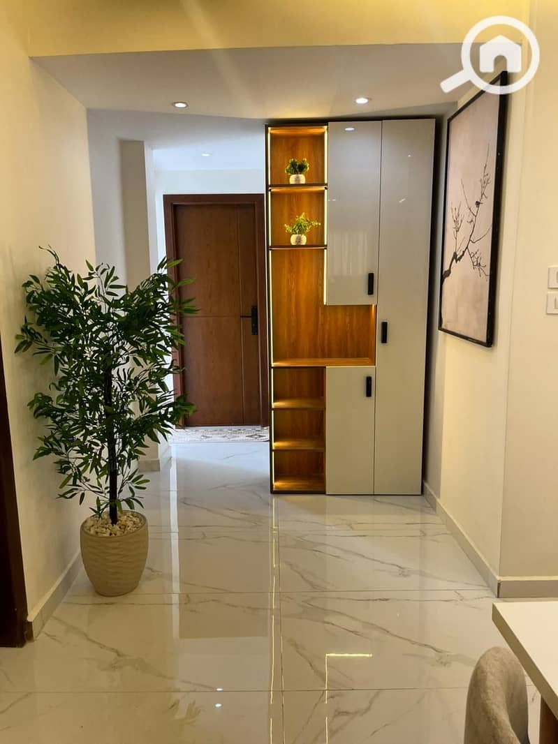 5 68375676-1cee-46d5-bc49-91b27df63be1. jpeg