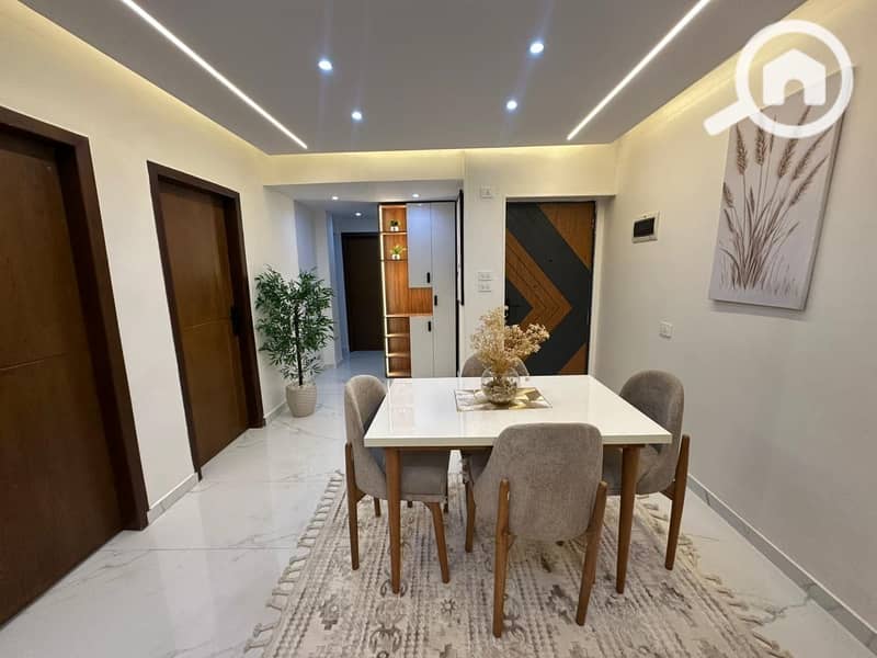 10 7eb73df8-d10d-46c4-920b-329aed85d016. jpeg