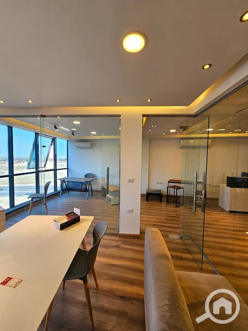 6 WhatsApp Image 2025-10-17 at 10.34. 03 PM. jpeg