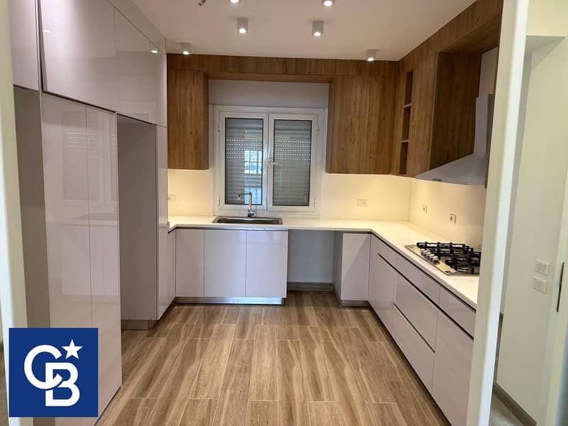 6 489331184_2670896839780234_5379630681365403095_n. jpg