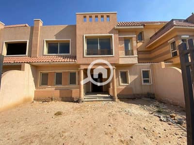 تاون هاوس 6 غرف نوم للبيع في مدينة الشروق، القاهرة - 1. jpg