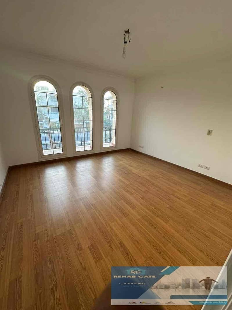 10 6f3c0cfa-2bbb-4495-8b96-92a640e8d8c5. jpg