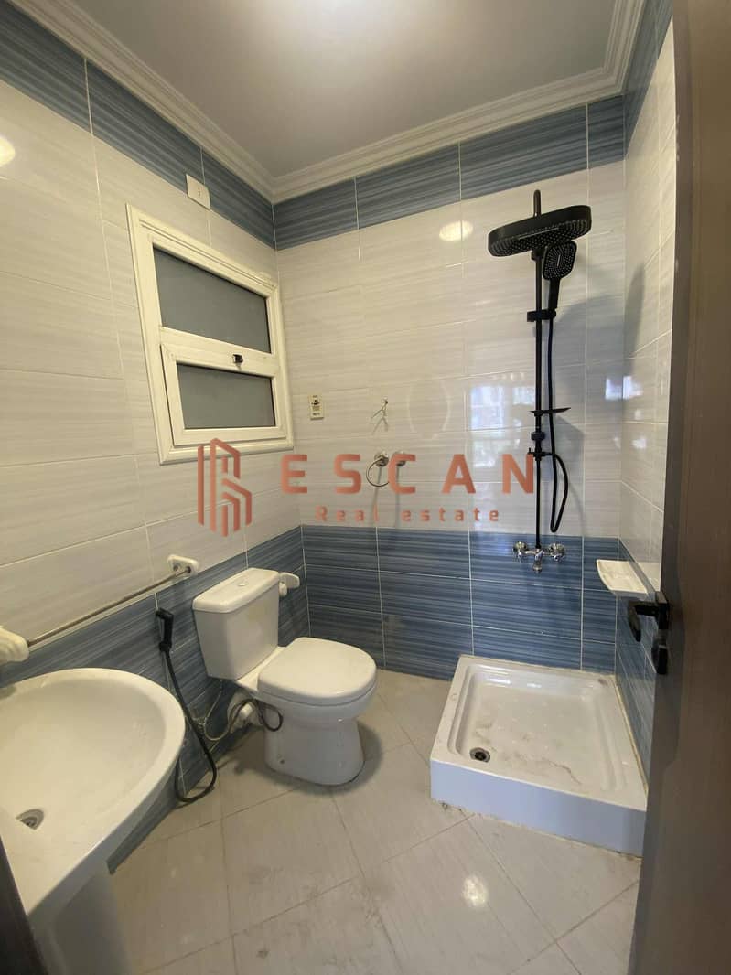 11 U322778 (10). jpeg