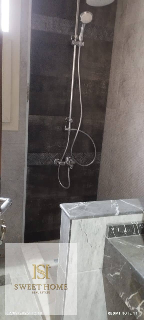 12 IMG-20251119-WA0255. jpg