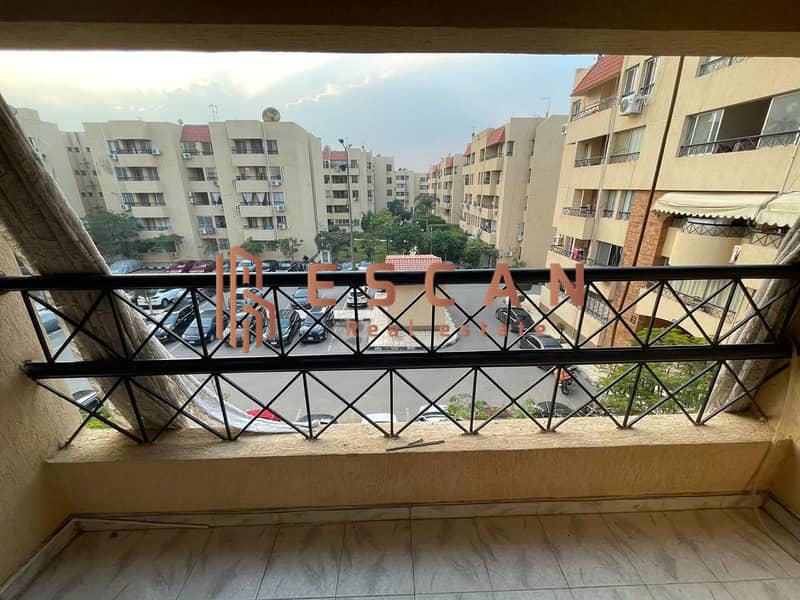 14 U596524 (21). jpeg