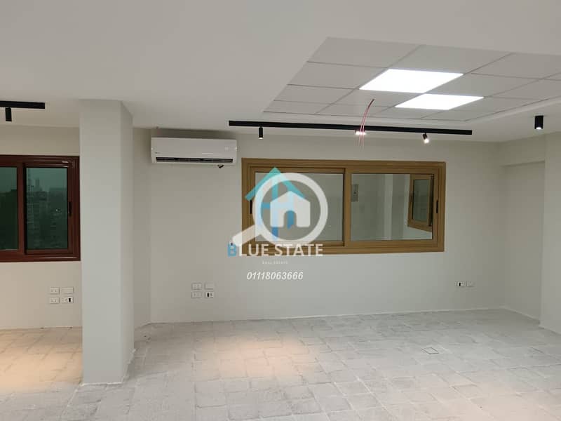 8 01118063666 (71). png