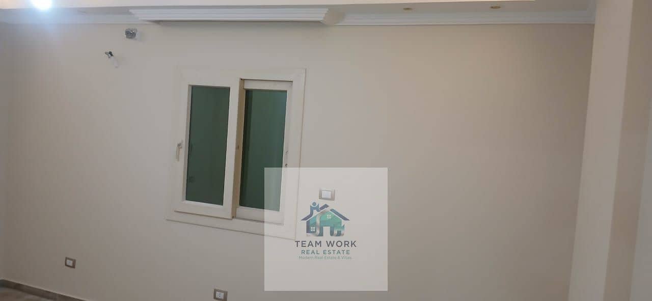 4 WhatsApp Image 2025-11-18 at 11.39. 31 PM (1). jpeg