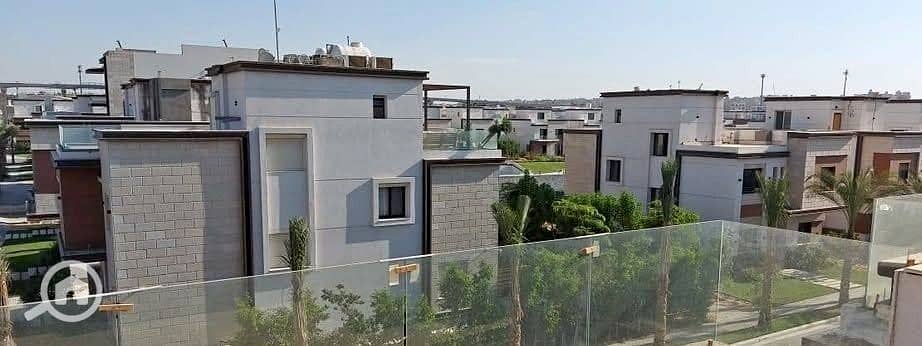 2 503044561_1112152457414092_5490357714264011236_n. jpg