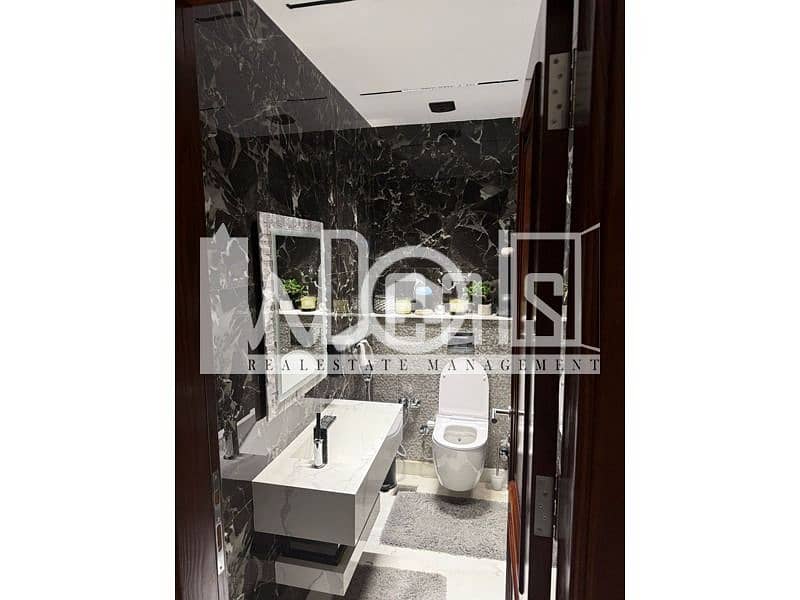 3 WhatsApp Image 2025-11-18 at 15.21. 34. jpeg