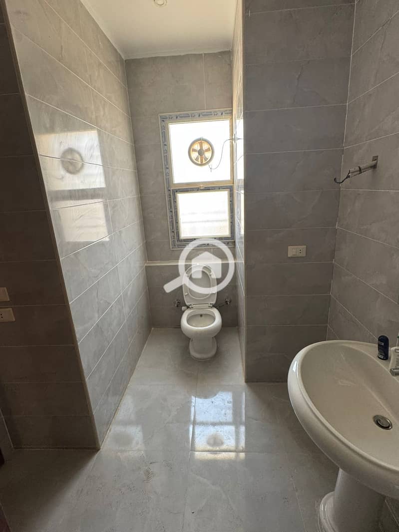 10 IMG-20251106-WA0031. jpg