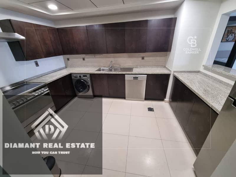 10 6c020d76-db12-45f9-90b6-c1f4ce113bbe. jpg