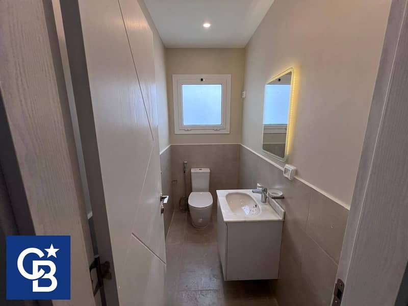 4 548321025_24181281954907451_7789350332572701065_n. jpg