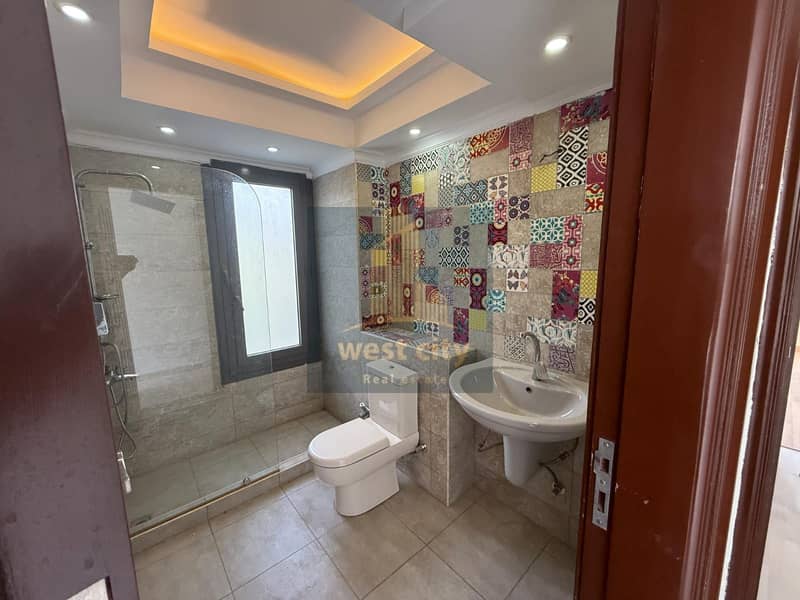 6 IMG-20251119-WA0214. jpg