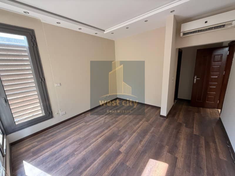 7 IMG-20251119-WA0215. jpg