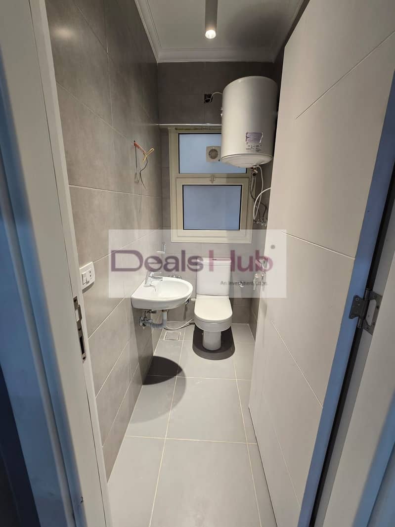 15 aa9c58c6-2539-4e26-ad12-9bd2817aa55b. jpg