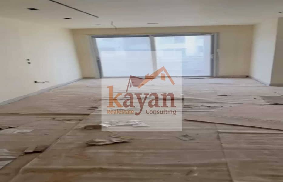 2 14042a59-6ac1-4a54-ae57-cc9ebb2ac891. jpg