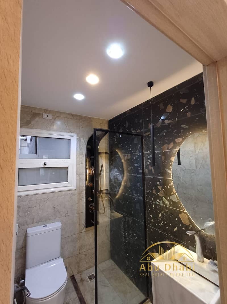 4 4e707b48-a07d-4298-9562-a5bcb0268474. jpg