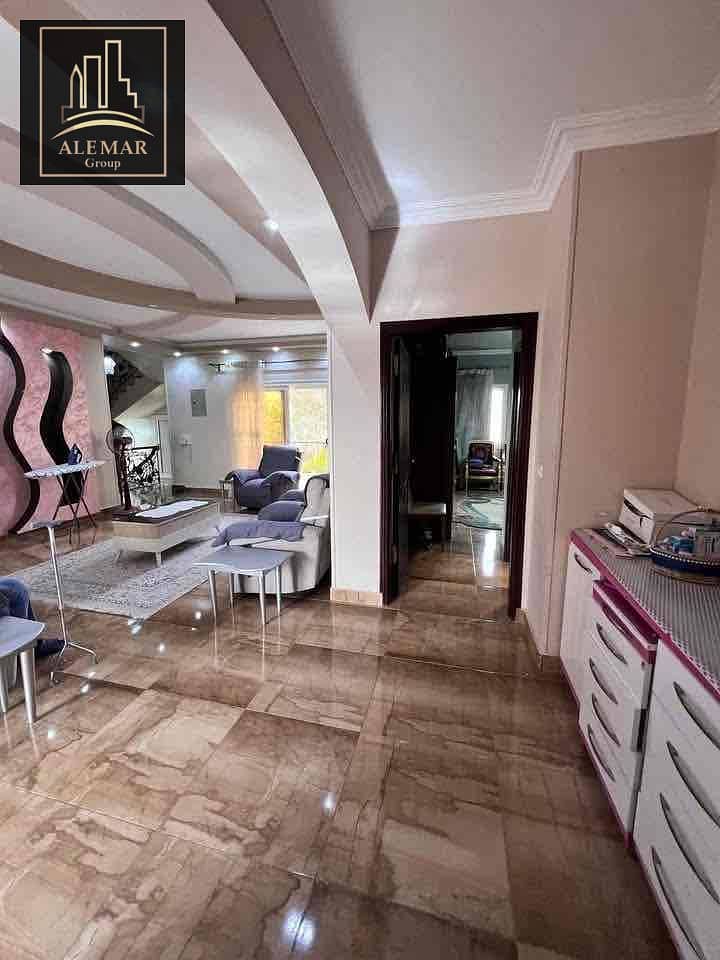 10 1c2d5ae1-c4e5-49c0-b363-c64fc98e16a6. jpg