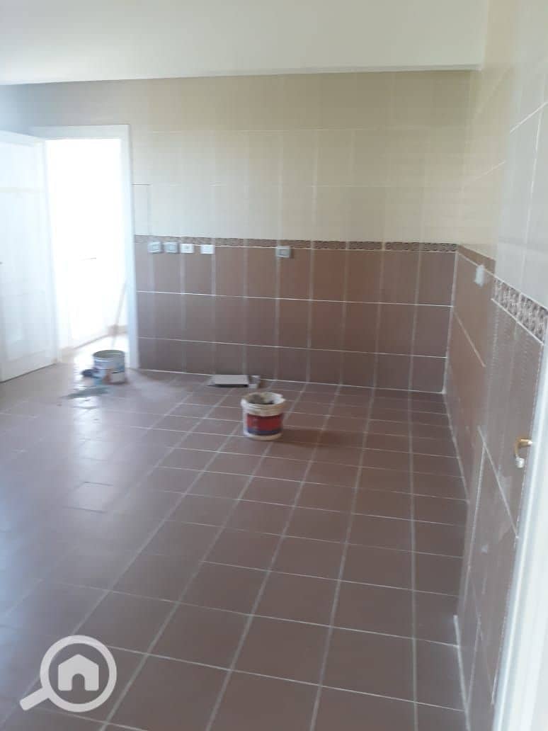 7 d8322be8-f4c9-406c-904a-b498da378d9a. jpg