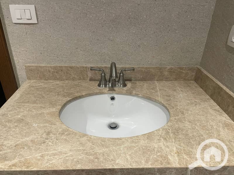 6 WhatsApp Image 2025-11-20 at 11.15. 36 AM (2). jpeg