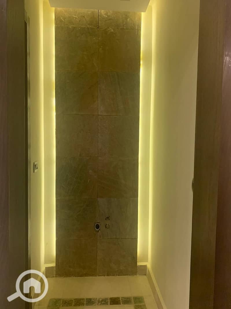 9 WhatsApp Image 2025-10-04 at 11.38. 03 AM. jpeg