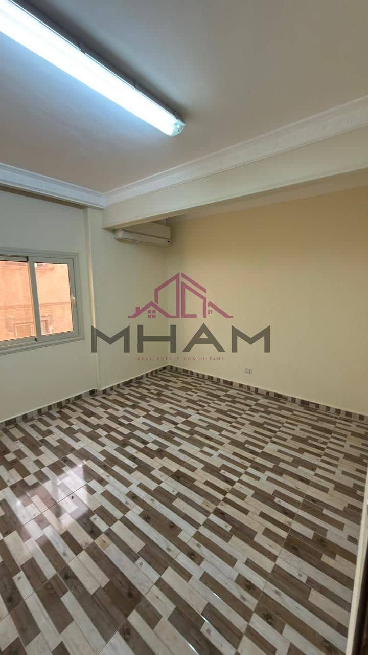 7 photo_5829912389560765206_y. jpg