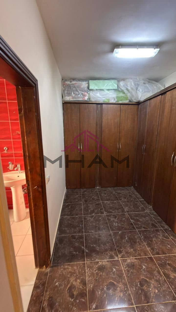 9 photo_5829912389560765208_y. jpg